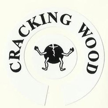 cracking-wood